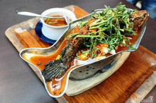 Load image into Gallery viewer, Whole Fish Wood Tray Soup Food Grill Warmer Party Hotpot Shabu Set Seafood