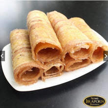 Load image into Gallery viewer, Jiraporn Rolled Banana – Baked Rolled Nam Wa Banana Sheets (120g) – JIRAPORNFOOD