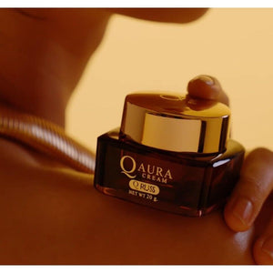 Q RUSS Q Aura Cream Reduce Dark Spot Wrinkles Anti-Aging Moisturizing 20 ml