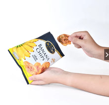 Load image into Gallery viewer, Jiraporn Crispy Baked Bananas – Sweet &amp; Buttery Aroma (35g) - JIRAPORNFOOD