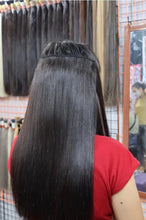 Load image into Gallery viewer, Human hair extensions, extra thick ends, 50 centimeters long, weighing approximately 200 grams.