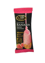 Load image into Gallery viewer, Jiraporn Strawberry-Coated Sun-Dried Bananas (75g) - JIRAPORNFOOD