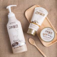 Beauty Buffet Made In Nature Goat Milk UV Body Lotion 450ml x 2