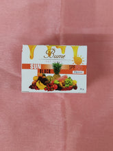 Load image into Gallery viewer, Bume Fruit Cream, Day SPF 50 PA+++ and Night Cream 20 g.