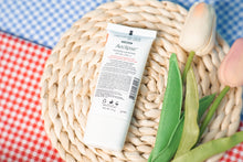 Load image into Gallery viewer, Dr. Somchai Aeclipse Everyday Sunscreen SPF 50+ PA+++. High-performance sunscreen