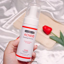 Load image into Gallery viewer, Dr.Somchai Acne Foaming Cleanser Salicylic Acid for Dry Skin 150 ml