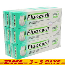 Load image into Gallery viewer, Fluocaril Green Tea &amp; Guava Leaf Toothpaste Breath Expert 160 g x 6