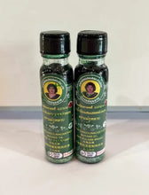 Load image into Gallery viewer, Mae Kulab Green Oil Thai Herbal Massage Traditional Formula Ointment 20cc.
