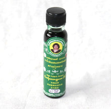 Load image into Gallery viewer, Mae Kulab Green Oil Thai Herbal Massage Traditional Formula Ointment 20cc.