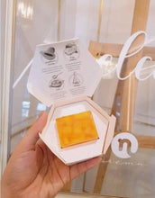 Load image into Gallery viewer, 2x Papaya Honey Soap Deterring Acne Freckles Dark Spots Anti Aging Radiance 60g