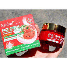Load image into Gallery viewer, Sasimi Watermelon and Tomato Facial Cream: Moisturizes, brightens, and reduces dark spots. (1 piece)