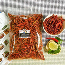 Load image into Gallery viewer, Thai Crispy Snack Mix Fried Chili Vegan Non-Vegan Spicy Snack (3 Pack 250g) DHL