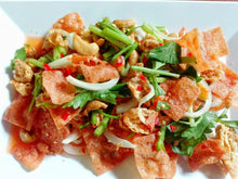 Load image into Gallery viewer, Thai food snacks crispy dried pork sheet 140 grm S Khonkaen (Moo Pan)