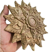 Load image into Gallery viewer, 8&quot; Wooden Carved Flower Art Home Decorative Cornice Teak Wood Interior Design