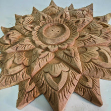 Load image into Gallery viewer, 8&quot; Wooden Carved Flower Art Home Decorative Cornice Teak Wood Interior Design