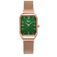 Load image into Gallery viewer, Fashion Women Quartz Watch Bracelet Set Luxury Magnet Buckle Women Watches Simple Rose Gold Mesh Pink Ladies