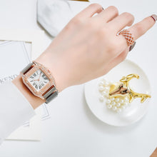 Load image into Gallery viewer, New Watches Women Square Rose Gold Wrist Watches Magnetic Fashion Brand Watches