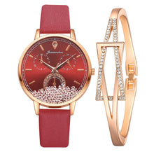 Load image into Gallery viewer, Watch For Women Fashion Quartz Watch Elegant Leather Strap Movable Diamond Ladies