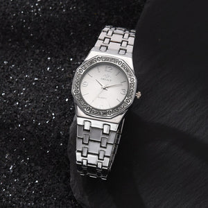 Ladies Watch 2022 New Fashion Luxury Simple Diamond Steel Band Watch Ladies Big Dial