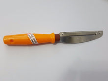 Load image into Gallery viewer, Thai Tools Kitchen Peel Vegetable &amp; Fruit ver.1 Scraper Shredder Hand Hold Easy