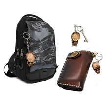 Load image into Gallery viewer, Predator Alien Keyring Keychain Human Skull Bonehead Handmade Biker Chopper