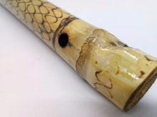Load image into Gallery viewer, Thai Flute Bamboo Heritage Pipe Natural Wood handmade Musical good Sound Painted