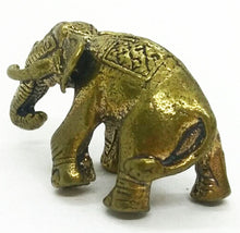 Load image into Gallery viewer, Elephent Sacred Brass Talisman Love Charm Magic Thai Amulet Pendant