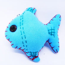 Load image into Gallery viewer, Keyring Fish V.8 Hand Sewing Doll Charm Cute Keychain Animal Lover Vintage Gift