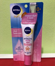 Load image into Gallery viewer, 3x NIVEA Sun Protect &amp; White Instant Aura Serum SPF50+ Uv Protection Sunscreen