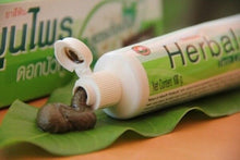 Load image into Gallery viewer, Twin Lotus Original Herbal Toothpaste Dark Natural Herbs Clean Teeth Gums 150g