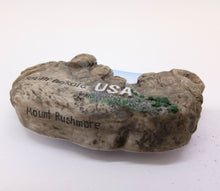 Load image into Gallery viewer, Mount Rushmore South Dakota US 3D resin Magnet Handmade in Thailand Collectibles