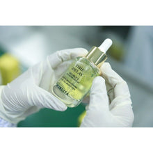 Load image into Gallery viewer, Time Delay Double C Booster Serum Reduce Blemishes Freckles Dark Spots Acne Skin