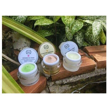 Load image into Gallery viewer, 6 set White Essence Cream concentrated for effective reduce blemishes freckles