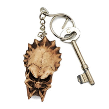Load image into Gallery viewer, Predator Alien Keyring Keychain Human Skull Bonehead Handmade Biker Chopper