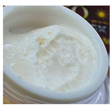 Load image into Gallery viewer, 4x Extra Whitening Day Cream Brighten Skin Reduce Wrinkles Dark Spots SPF50PA+++