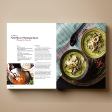 Load image into Gallery viewer, Cookbook Thai Curry Favorite Recipes From Home Kitchen All Over Thailand Popular