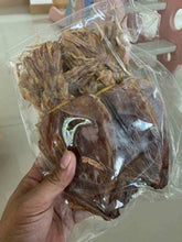 Load image into Gallery viewer, 1000g x Dried Whole Medium Squid Thai Seafood Clean Fresh Snack 4in