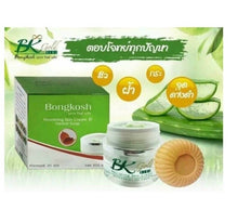 Load image into Gallery viewer, 6 Set Whitening Face Skin Cream Herbal Gold Plus 30ml Soap 50g Reduce Dark Spot