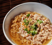 Load image into Gallery viewer, MAMA Thai Instant Noodles Minced Pork Flavour 55g