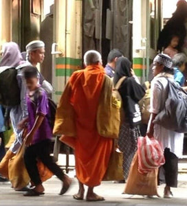 Thai Buddhist Buddha Monk's Bag with Zipper Good Febric Free ship with track