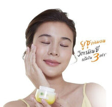 Load image into Gallery viewer, 3X Garnier Light Complete Whitening Serum DayCream Dark Spots removerSPF30 PA+++