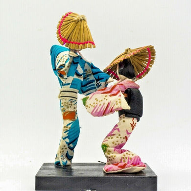 Kokeshi Doll Japanese Couple Wooden Figurine Kimono Dance Man Woman Yukata