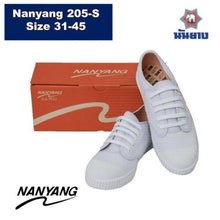Load image into Gallery viewer, Nanyang 205S Sneakers VTG Sepak Takraw Futsal Thailand Shoes Original